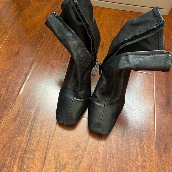 Reformation heel boots - Picture 5 of 5